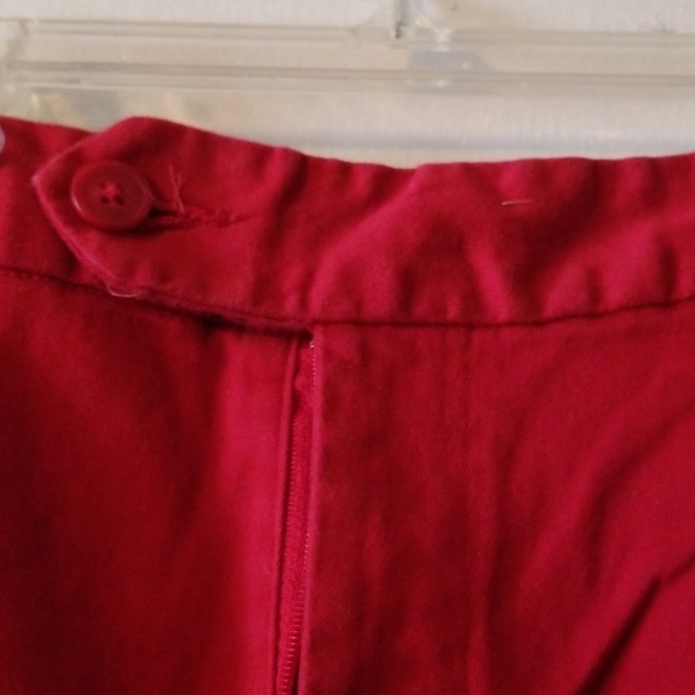 Capris ....stretch - Picture 2 of 4